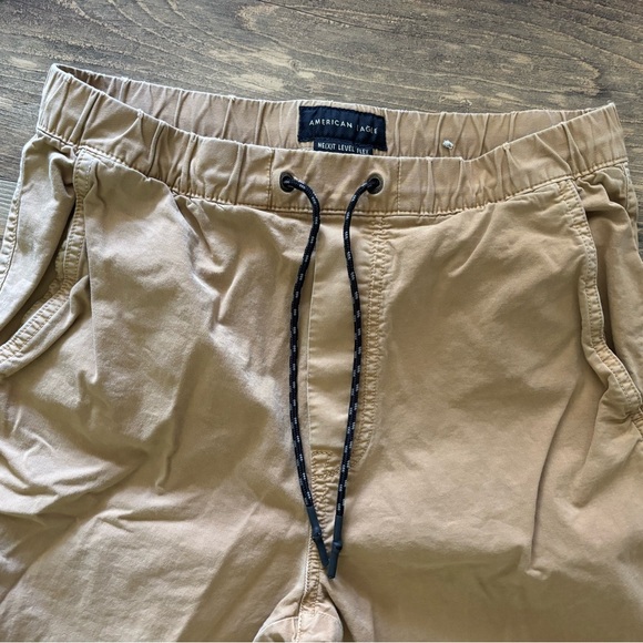 Men's Tan Jogger Pants - Picture 3 of 4
